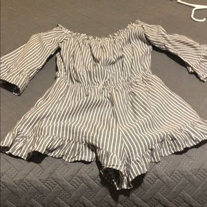 Off the shoulder grey striped romper